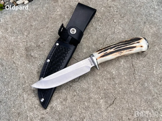 Красив ловен нож Boker с дръжка от еленски рог. (005), снимка 2 - Ножове - 56223286