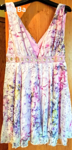 Английска КЪСА ОФИЦИАЛНА РОКЛЯ с кристали - S, M, снимка 3 - Рокли - 54040922