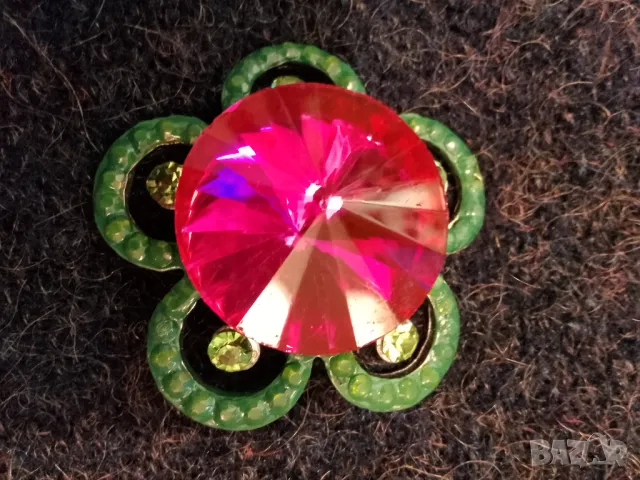 Брошка, снимка 1