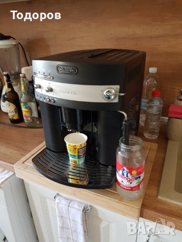  Delonghi Magnifica, снимка 3 - Кафемашини - 42444860