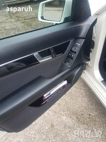 Mercedes-Benz C 200 2,0 cdi 2013г., снимка 14 - Автомобили и джипове - 56512409
