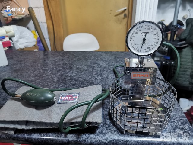 западно германски апарат за кръвно налягане ERKA 