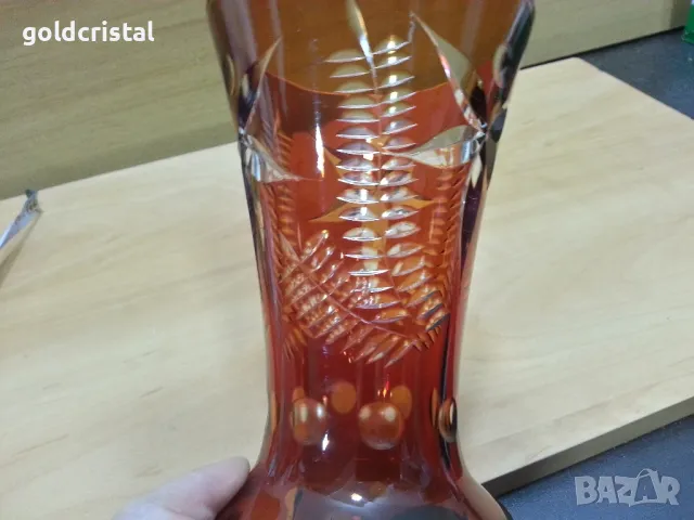 стара кристална ваза цветен червен кристал Бохемия , снимка 8 - Антикварни и старинни предмети - 49691645