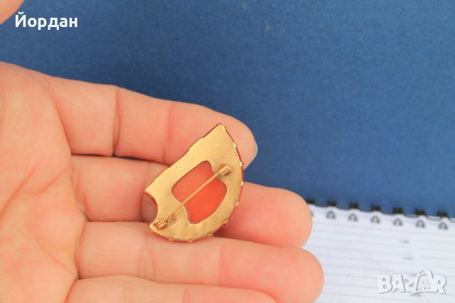СССР кехлибарена позлатена брошка, снимка 3 - Други - 40485728