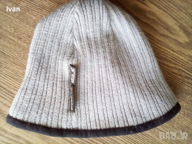 Зимна шапка Jack Wolfskin, снимка 2 - Шапки - 52631205