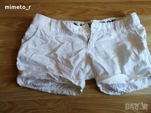 Дамски къси панталони, снимка 2 - Къси панталони и бермуди - 29259775