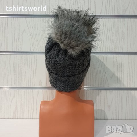 Нова дамска тъмносива шапка с подгъв Silver Star с пух/помпон, снимка 5 - Шапки - 35465023