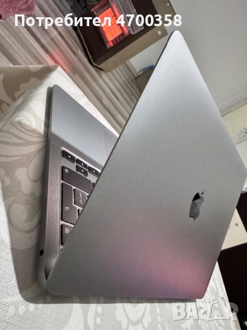 Продава се лаптоп Apple MagBook air 13.3" 256 Space Gray ,Apple M1, снимка 2 - Лаптопи за работа - 52989722