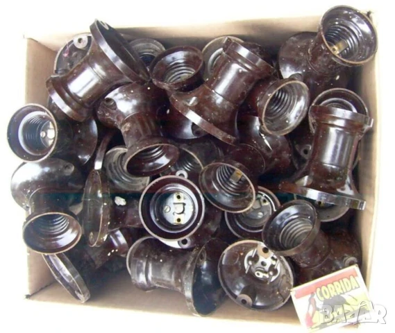 РЕТРО Български Стенни Прави ФАСОНКИ за Ел.Лампи Крушки цокъл E27 ~220V НРБ Фасунги Бакелит БАРТЕР, снимка 5 - Други - 43946723