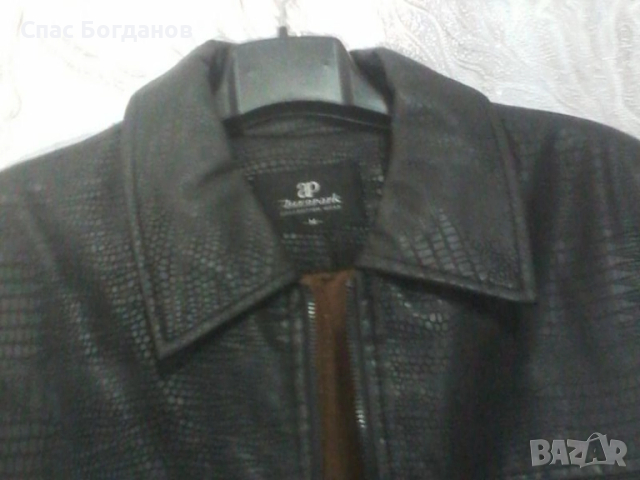 Продавам мъжко черно яке от екокожа за есенно зимен сезон