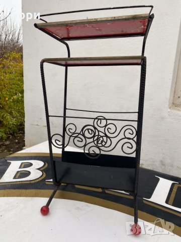 Стара метална масичка, снимка 2 - Маси - 31038056