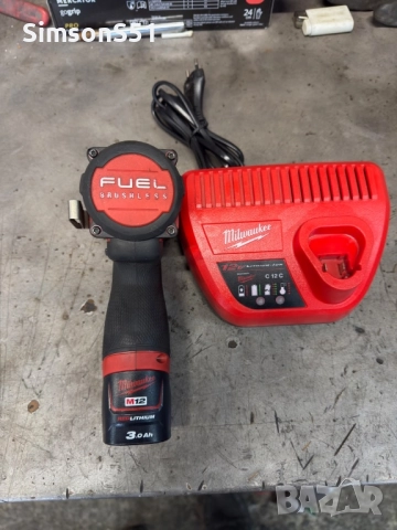 Акомулаторен безчетков Гайковерт Milwaukee , снимка 4 - Други инструменти - 51979387