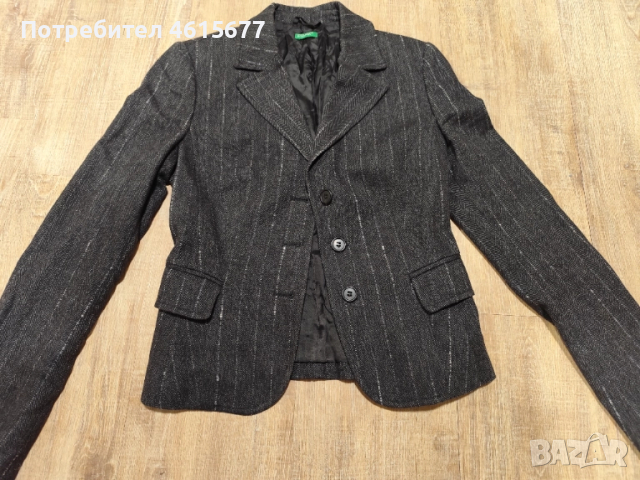 сако на Benetton , снимка 2 - Сака - 52043406