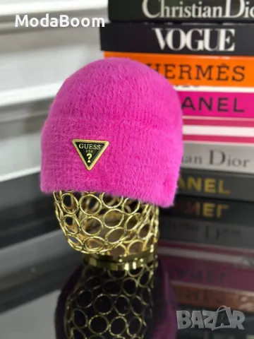 Guess дамски зимни шапки , снимка 6 - Шапки - 48250836