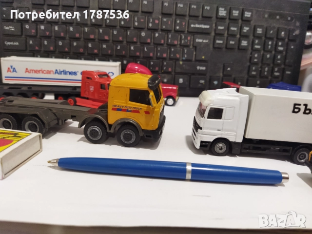Малки камиончета 1/87м. И колички към 1/65м., снимка 3 - Колекции - 52346030