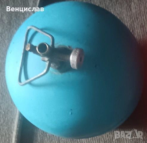 Продавам бутилка,цена за брой 15 Евро. 