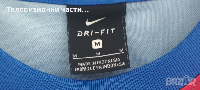 Оригинална футболна тениска Барселона Barcelona Nike 776834-481 домакински екип 2016/2017, снимка 3 - Спортни дрехи, екипи - 50672624