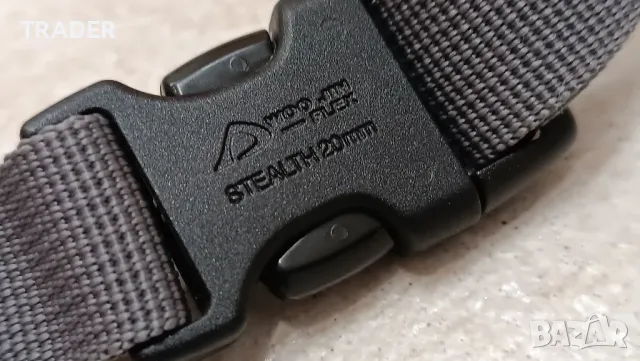 Lightflite  на Lowe Alpine чантичка чанта банан паласка за кръст бъбрек, снимка 4 - Чанти - 40973802