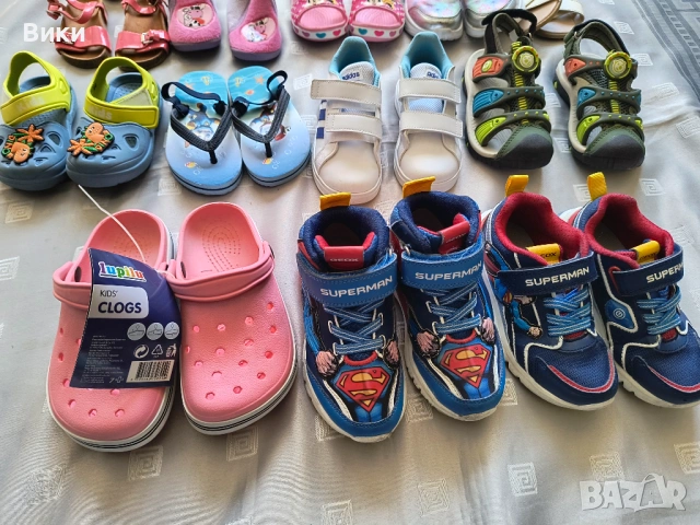 Детски обувки, включващ сандали, маратонки, чехли тип "крокс" и пантофи., снимка 12 - Детски обувки - 54234979