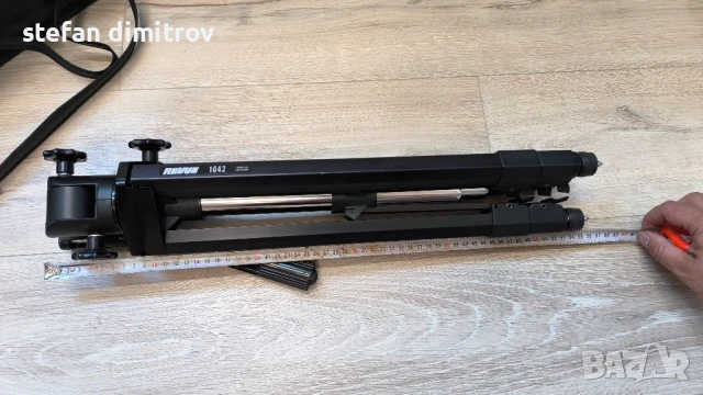 Статив Revue 1642 Tripod made in Germany , снимка 14 - Чанти, стативи, аксесоари - 50756728