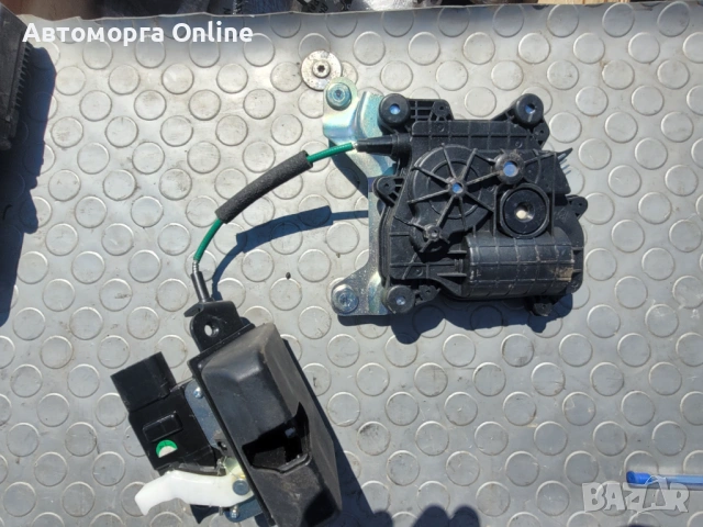 Брава заден капак Kia Sportage 