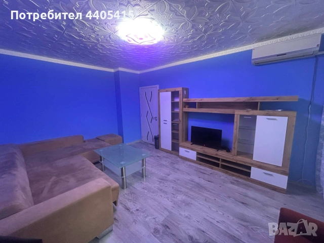 Светъл и Просторен 3-стаен Апартамент, снимка 2 - Апартаменти - 53995981