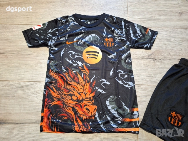 Детски екип на Барселона #Ламин Ямал #10# специално издание!, снимка 3 - Футбол - 52156040