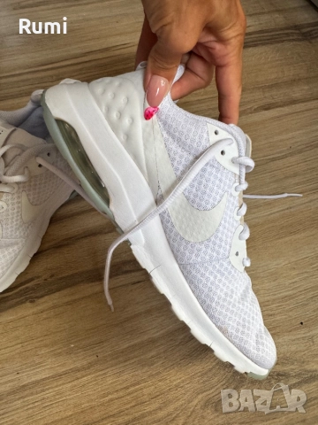 Мъжки оригинални маратонки Nike Air Max Motion Low ! 43 н, снимка 8 - Маратонки - 52227807