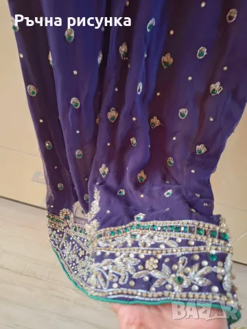 Индийска традиционна южноазиатска курта (kurta) или камиз (kameez), отличаваща се с наситено лилав , снимка 7 - Туники - 56153203