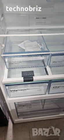 Немски хладилник с фризер Bosch XXL - 2 ГОДИНИ ГАРАНЦИЯ, снимка 4 - Хладилници - 54204495