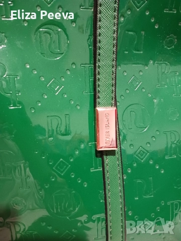 Зелена чанта, снимка 9 - Чанти - 52147311