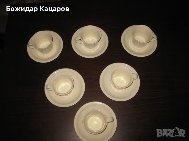 Два сервиза за кафе. Цена-15 лева, за брой. Пращампо Еконт., снимка 3 - Сервизи - 49739056