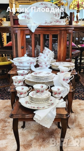 Порцеланов сервиз Royal Albert – Lavender Rose, 59 части, снимка 16 - Сервизи - 49101280