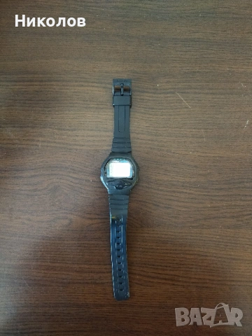 Продавам часовник Casio DBF-50W