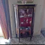 Изящна антикварна витрина , снимка 2