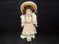 Колекционерска порцеланова кукла, снимка 2