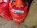 Големи газови бутилки за пропан бутан немски Стандарт ъглов кран , снимка 3
