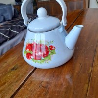 Стар емайлиран чайник #22, снимка 4 - Антикварни и старинни предмети - 35612351