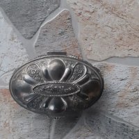 Винтидж стара ръчно издълбана ислямска моголска кутия Гравирана месингова кутия с никелово покритие , снимка 4 - Антикварни и старинни предмети - 38252652