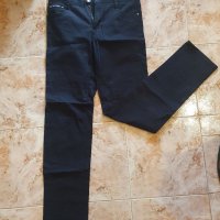 Дамски черен панталон , снимка 1 - Панталони - 37712330