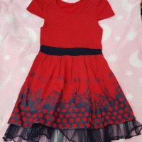 Червена рокличка със сини пеперуди, снимка 1 - Детски рокли и поли - 42774447