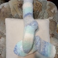 Ръчно плетени дамски чорапи размер 39, снимка 1 - Дамски чорапи - 39399735