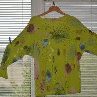 Електриково зелена пролетно-есенна блуза, снимка 2 - Блузи с дълъг ръкав и пуловери - 42064089