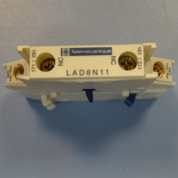 помощен контакт Telemecanique LAD8N11, снимка 7 - Резервни части за машини - 36530672
