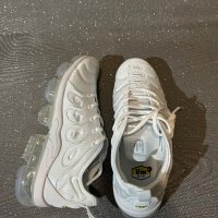 Nike Vapormax Plus, снимка 8 - Маратонки - 44342266