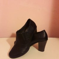 Дамски Обувки от естествена кожа , снимка 1 - Дамски обувки на ток - 40022974