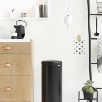 Кош с педал Brabantia NewIcon 30 L, снимка 9 - Други стоки за дома - 42201864