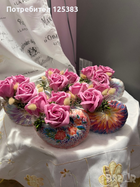 Кашпи със сапунени ароматни рози, снимка 1