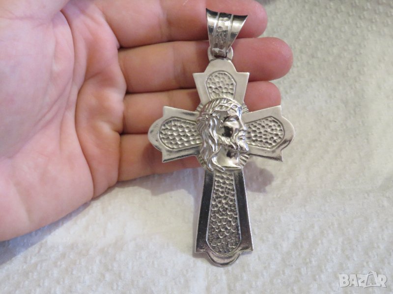 Голям кован старинен  мъжки сребърен кръст с  Исус Христос сребро религия, снимка 1