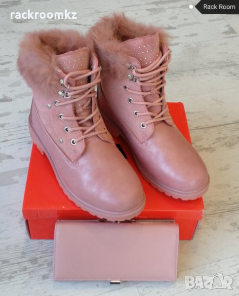 Дамски боти с топъл каракул и антиплъзгаща подметка, снимка 1